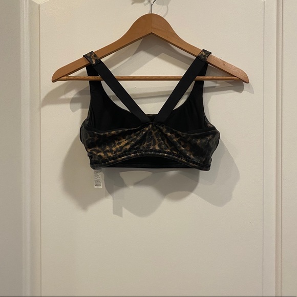 Spanx Faux Leather Leopard Low Impact Sports Bra - Picture 6 of 6